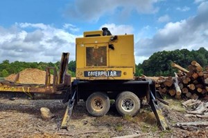 2001 Caterpillar 579  Log Loader